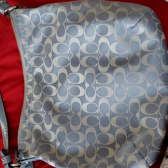Coach purse - Picture 3 of 10